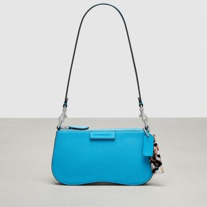 Coach Wavy Baguette Bag In Pebbled Coachtopia Leather Bleu | COH864772