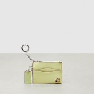 Coach Wavy Zip Card Case With Key Ring In Smooth Coachtopia Leather Vert Clair | COH865674